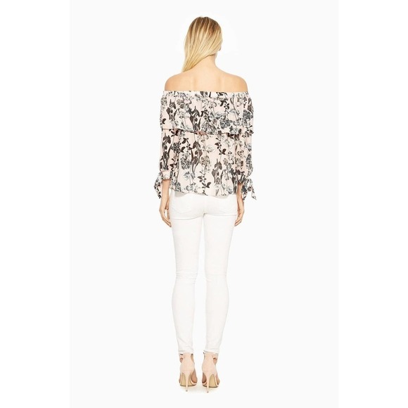 Parker Mandy Blouse Off the Shoulder Blouse‎ in Pearl Paradise - Picture 3 of 10